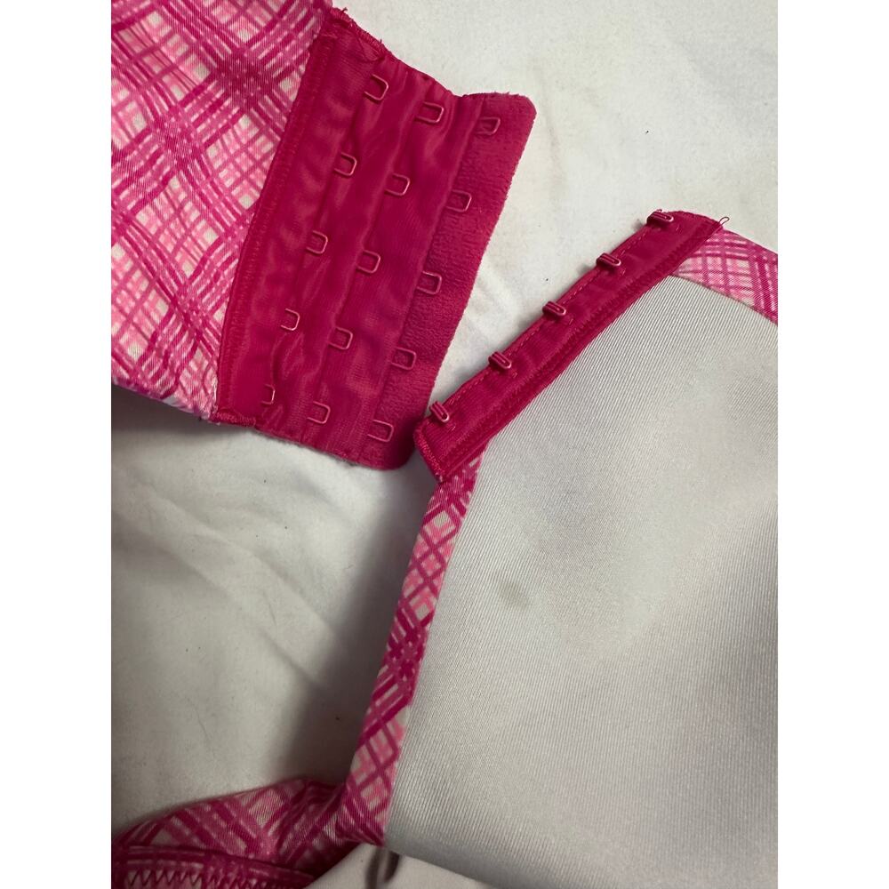 Catherines 48D Pink Patterned Bra - Picture 6 of 7
